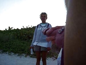 Enfoncer une fille m ...