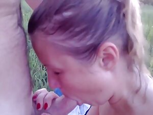La femme maigre a ce ...